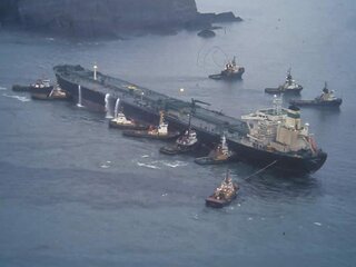 The Sea Empress oil spill in context (1998)
