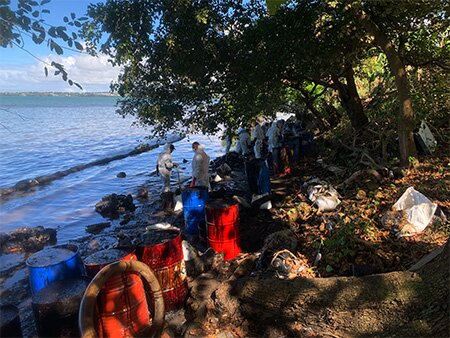 Oil spill in Mauritius – update 18th August