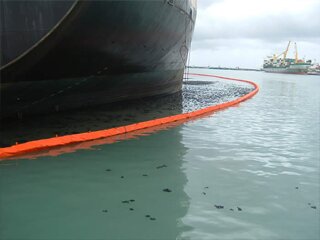 To carry or not to carry? Onboard spill response equipment - Is it practicable? (2021)