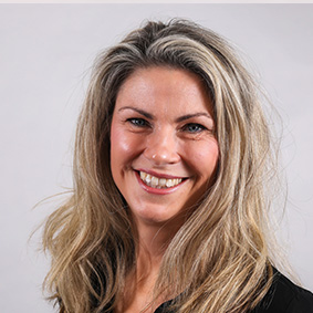 Jayne Foster